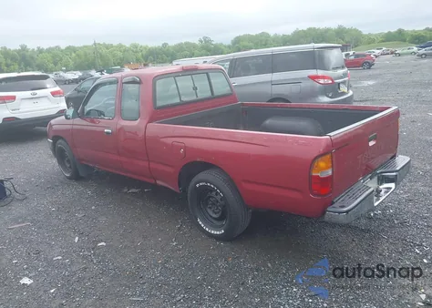 1996 Toyota Tacoma Xtracab z USA, uszkodzony, nr VIN 4TAVL52N1TZ128651